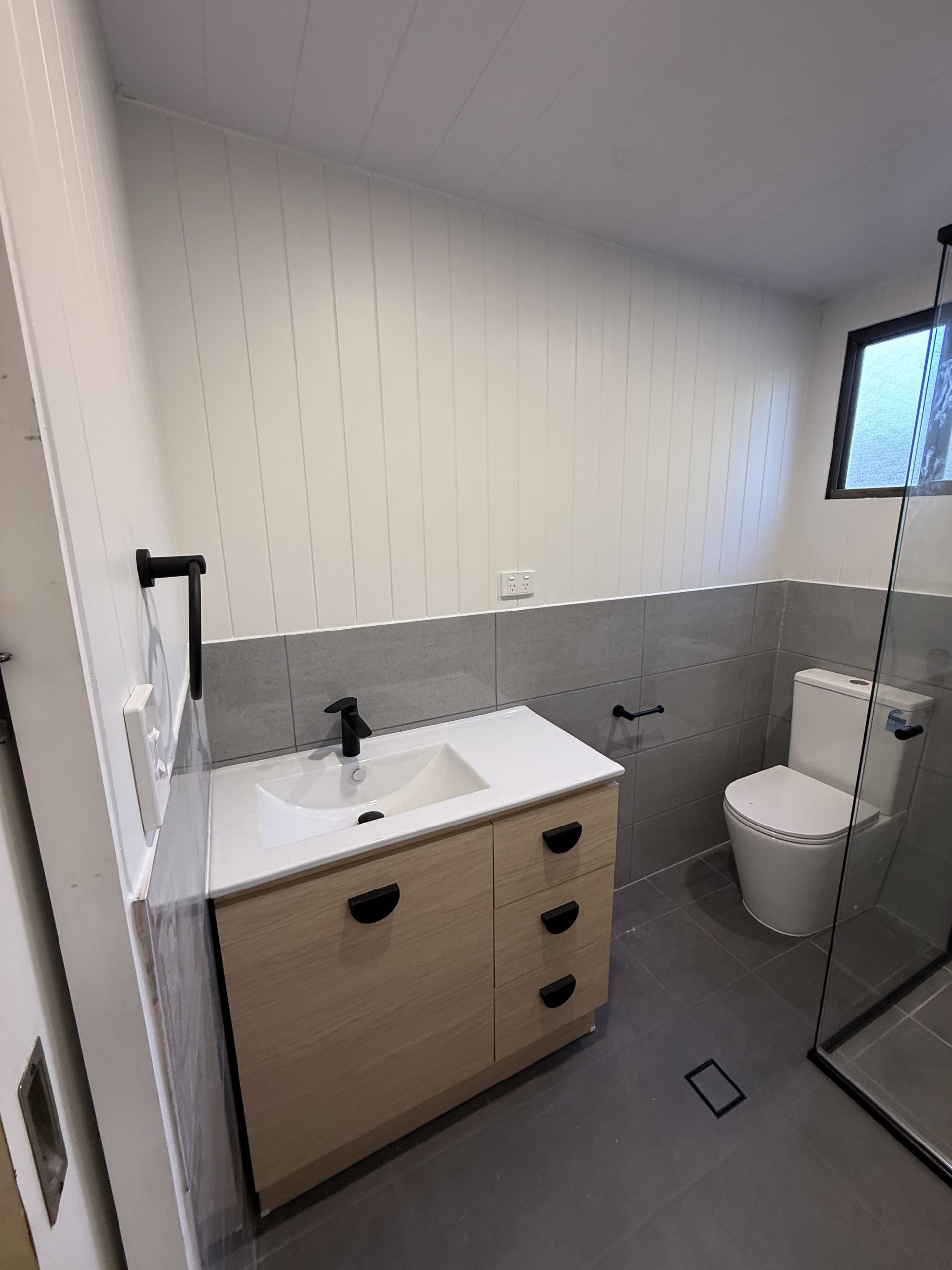 Bathroom carpentry